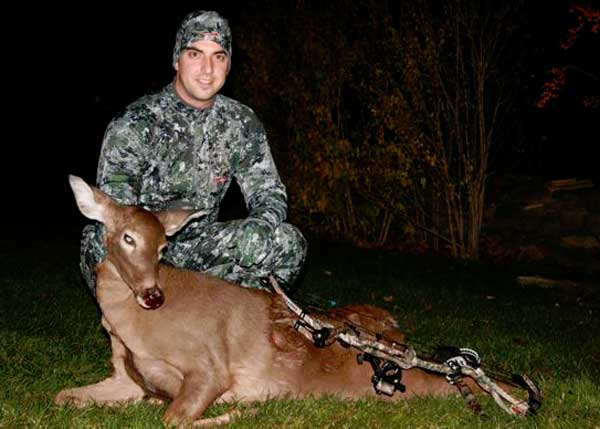 NYBowHunter-Marc Alberto and Doe