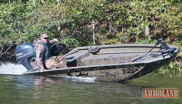 Drake Waterfowl &amp; Xpress Boats Partner on New Migration 