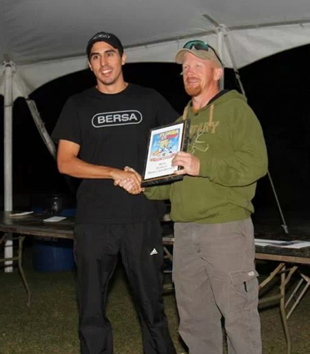 Gaston Quindi Vallerga (left) receiving 2014 Florida Open Production Division Title