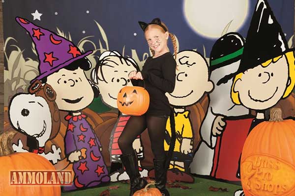 Families Enjoy a Peanuts Halloween at Bass Pro Shops Great 