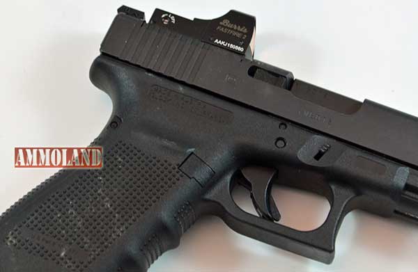 The Glock 17 Pistol: American Rifleman's Original Review