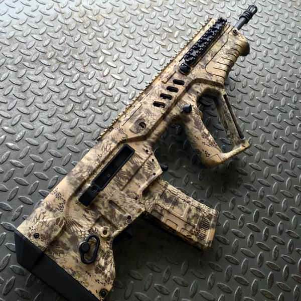 Robert Wagner, Winner of the LBM $6,000 Gun & Gearaway’s, Kryptek™ Camo dipped TAVOR®.